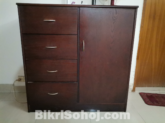 Otobi Wardrobe